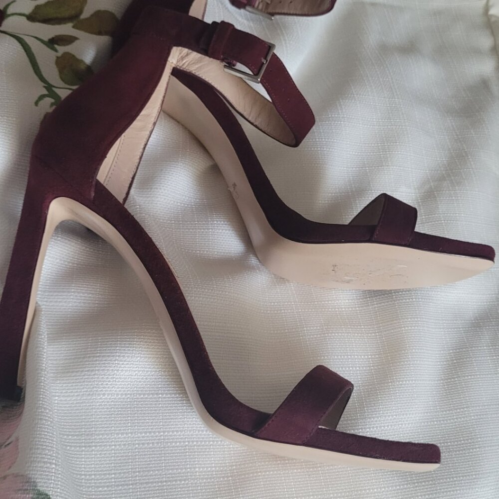 Stuart Weitzman Sexy Minimalist Heels